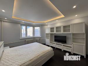 2-к квартира, вторичка, 60м2, 9/17 этаж