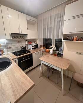 2-к квартира, вторичка, 40м2, 5/5 этаж