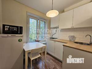 3-к квартира, вторичка, 58м2, 4/4 этаж