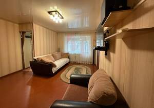 2-к квартира, вторичка, 42м2, 4/4 этаж