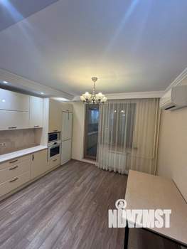 2-к квартира, вторичка, 88м2, 2/25 этаж