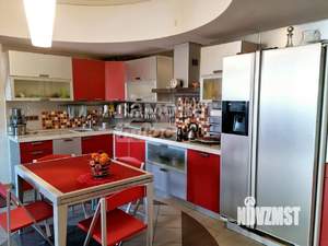 2-к квартира, вторичка, 114м2, 7/14 этаж