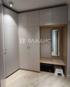 1-к квартира, вторичка, 50м2, 13/25 этаж