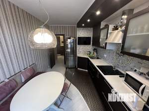 2-к квартира, вторичка, 70м2, 10/22 этаж