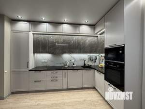 3-к квартира, вторичка, 76м2, 1/25 этаж