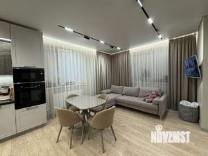 3-к квартира, вторичка, 76м2, 1/25 этаж