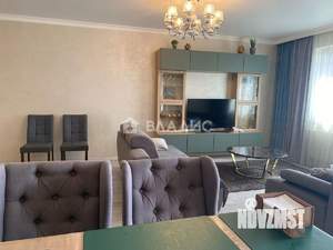 3-к квартира, вторичка, 77м2, 23/25 этаж