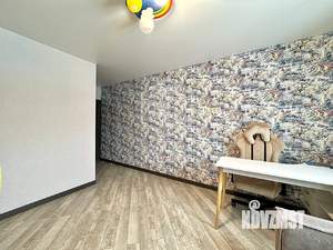 4-к квартира, вторичка, 106м2, 8/17 этаж