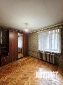 4-к квартира, вторичка, 65м2, 1/9 этаж
