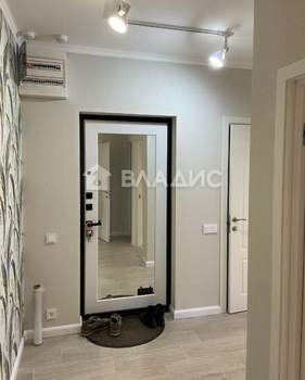 2-к квартира, вторичка, 63м2, 4/25 этаж