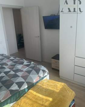 2-к квартира, вторичка, 57м2, 1/25 этаж