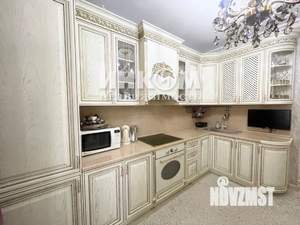 3-к квартира, вторичка, 82м2, 3/22 этаж