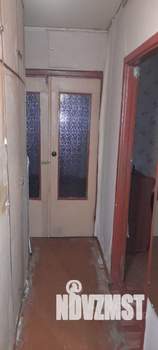 2-к квартира, вторичка, 42м2, 1/9 этаж
