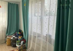 2-к квартира, вторичка, 57м2, 1/25 этаж