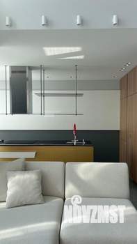 2-к квартира, вторичка, 63м2, 25/25 этаж
