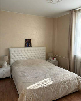 3-к квартира, вторичка, 58м2, 1/25 этаж