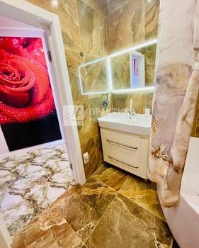 3-к квартира, вторичка, 82м2, 15/25 этаж