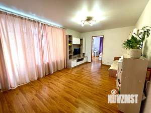 3-к квартира, вторичка, 63м2, 10/12 этаж