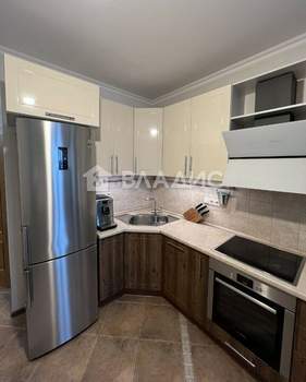 2-к квартира, вторичка, 54м2, 6/18 этаж