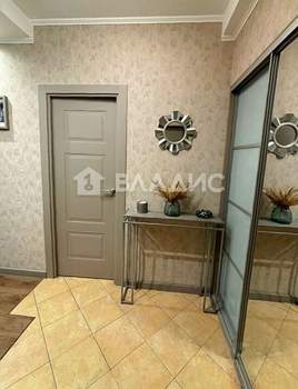 2-к квартира, вторичка, 69м2, 3/24 этаж