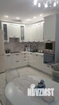 3-к квартира, вторичка, 70м2, 13/27 этаж