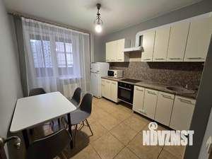 1-к квартира, вторичка, 42м2, 6/17 этаж