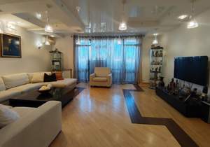 4-к квартира, вторичка, 170м2, 6/9 этаж