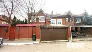 5-к квартира, вторичка, 203м2, 3/3 этаж