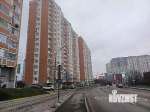 2-к квартира, вторичка, 61м2, 9/17 этаж