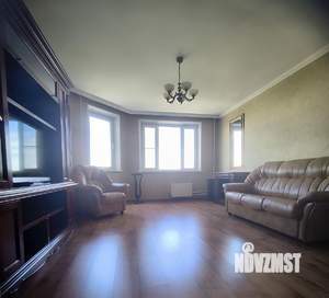2-к квартира, вторичка, 61м2, 13/18 этаж