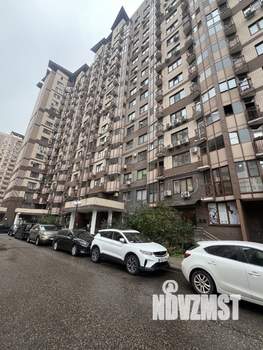 2-к квартира, вторичка, 64м2, 13/17 этаж
