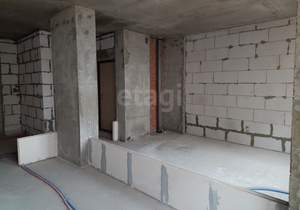 4-к квартира, вторичка, 79м2, 3/25 этаж