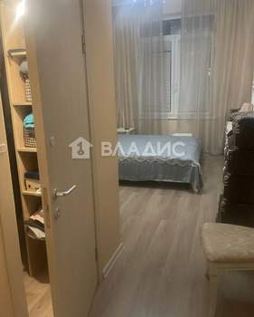 3-к квартира, вторичка, 87м2, 1/15 этаж