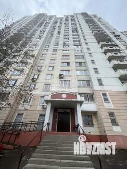 4-к квартира, вторичка, 106м2, 4/23 этаж